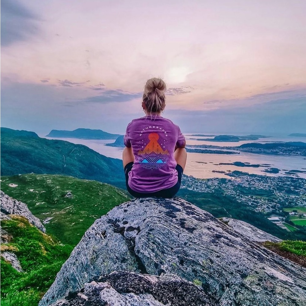 NATUREBACKS | Cosmos Long Sleeve Purple Top